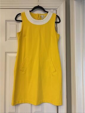 Banana Republic Dress Yellow And White Sleeveless Knit Pointe Dress Size 6